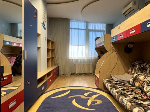 квартира по адресу Французский бульв., 22/1