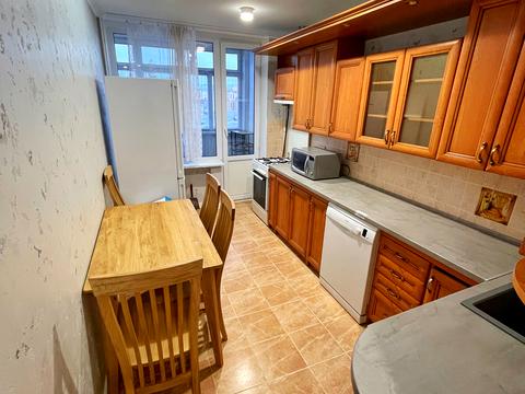 квартира за адресою Київ, Обсерваторна вул., 12-А