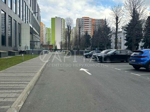 комерційна за адресою Берестейський просп. (Перемоги), 1