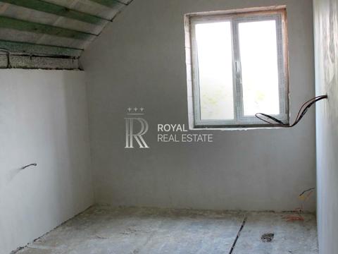 будинок за адресою с. Гнідин, жукова