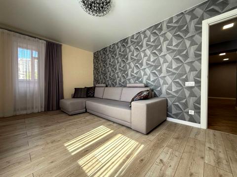 квартира за адресою Михайла Лушпи просп., 5 к21/1