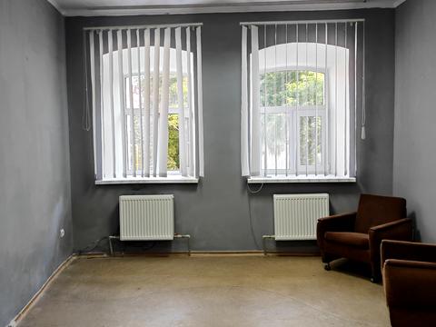 комерційна за адресою Соборна, 24д