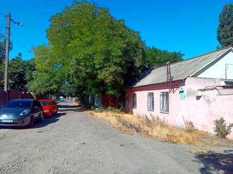 будинок за адресою Олексія Вадатурського вул. (Маршала Малиновського)