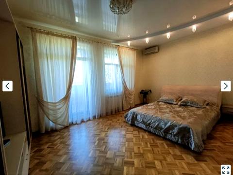 будинок за адресою Михайла Драгоманова вул. (Димитрова)