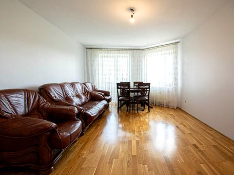квартира за адресою Злуки просп., 4-А