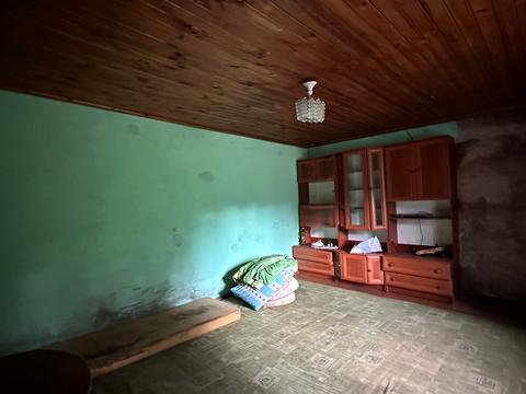 дом по адресу с. Левков, Партизанська