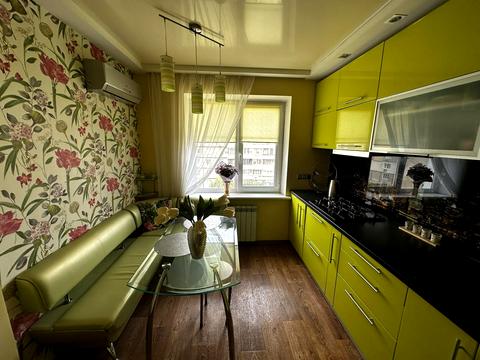 квартира по адресу Героев просп., 27