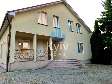 будинок за адресою Центральна вул.