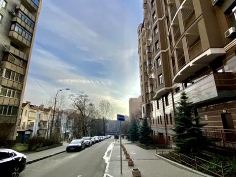 паркоместо по адресу Гоголевская ул., 43