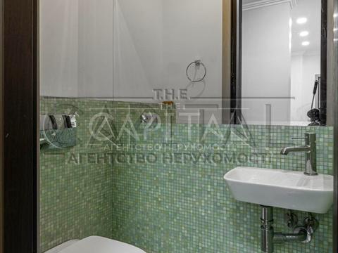 коммерческая по адресу Андрея Верхогляда ул. (Михайла Драгомирова), 16