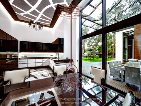 будинок за адресою Вишнева вул.