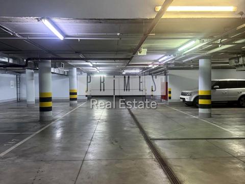 паркоместо по адресу Андрея Верхогляда ул. (Михайла Драгомирова), 16