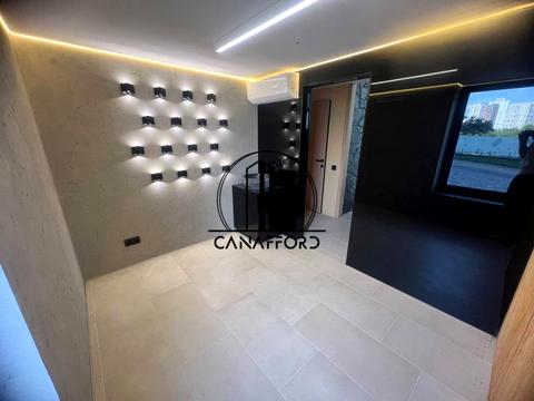 комерційна за адресою Зарічна вул., 1-Г