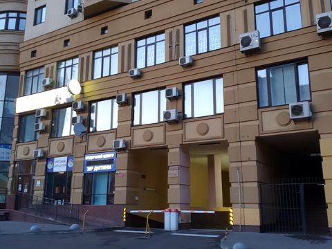 комерційна за адресою Полтавська вул., 10