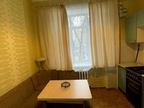 квартира за адресою Євгена Коновальця вул. (Щорса), 27