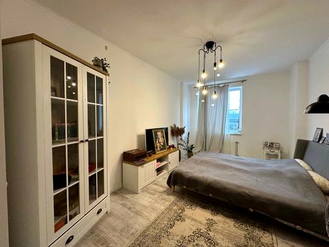 квартира по адресу Свободи ул., 20/1