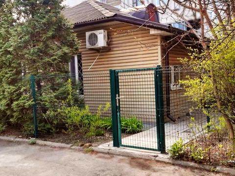 комерційна за адресою Привокзальна вул., 9а