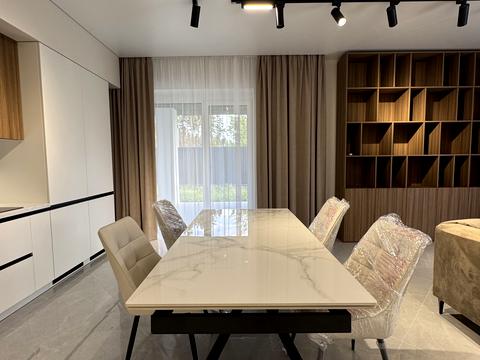 будинок за адресою Левка Симиренка вул.