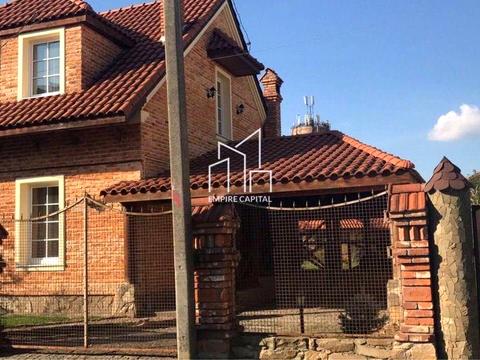 будинок за адресою Медової Печери