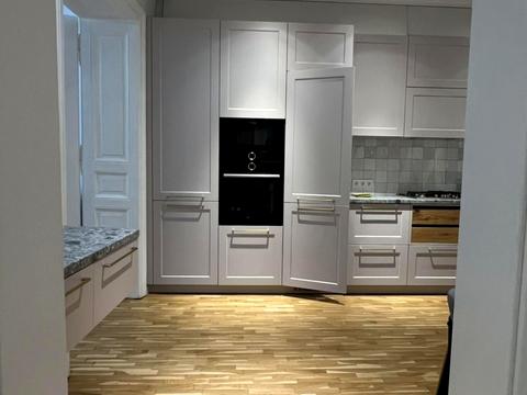 квартира за адресою Михайла Грушевського вул., 7