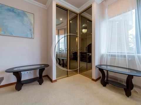 квартира за адресою Старонаводницька вул., 4-В