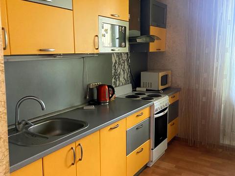 квартира за адресою Милославська вул., 8