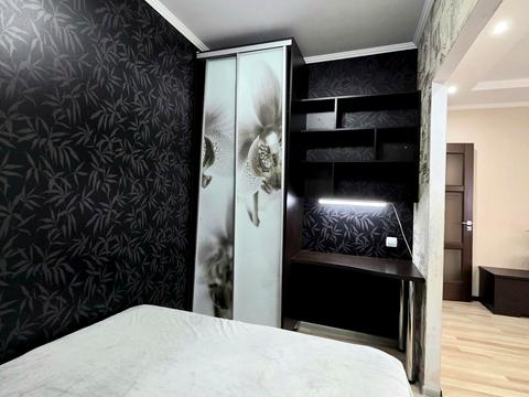 квартира за адресою Василя Симоненка вул., 3в