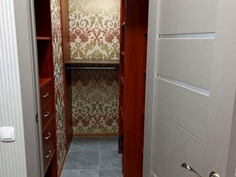 квартира по адресу Ревуцкого ул., 40-В