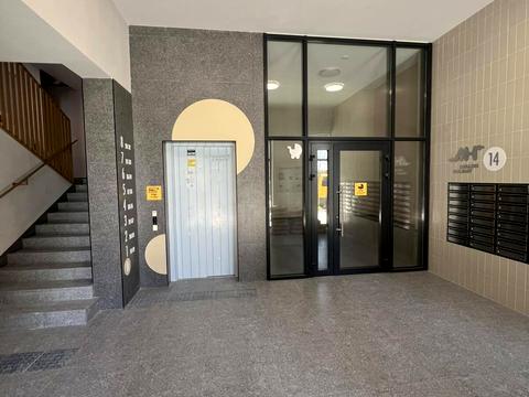 квартира по адресу Героев Майдана ул., 15