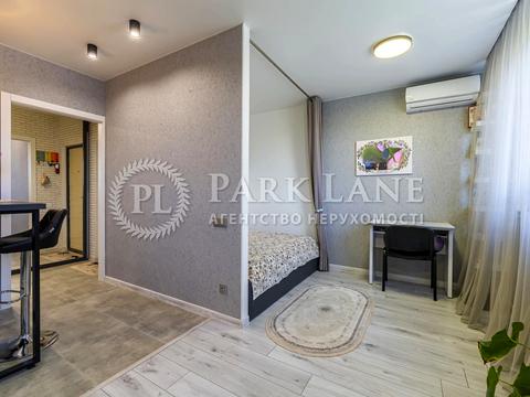 квартира по адресу Ревуцкого ул., 40-В