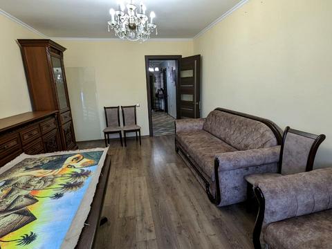 квартира за адресою Івасюка вул., 40