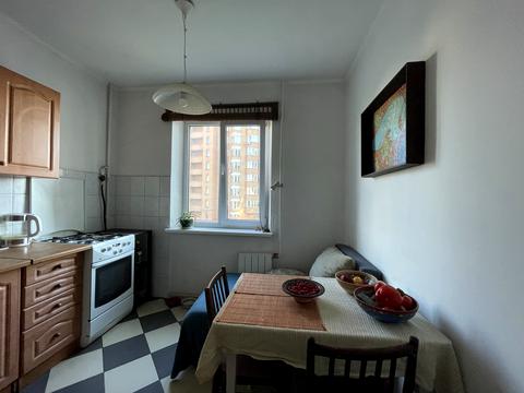 квартира за адресою Княжий Затон вул., 12