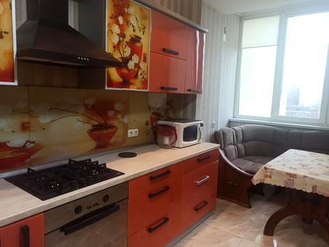 квартира за адресою Тополина вул., 30