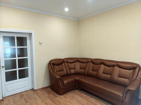 комерційна за адресою Шовковична вул., 7