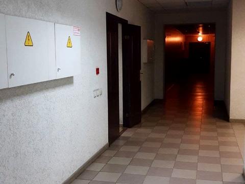 комерційна за адресою Богдана Хмельницького просп. (Героїв Сталінграда), 38а