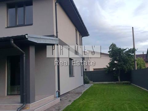 будинок за адресою Отамана Орлика вул.