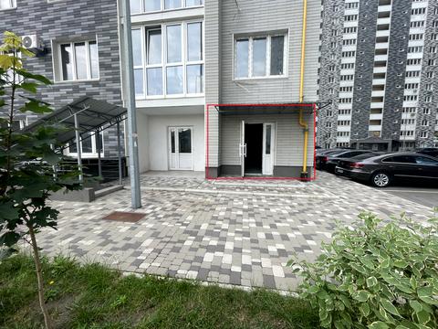 комерційна за адресою Ревуцького вул., 54-Б