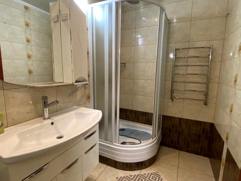 квартира за адресою Коновальця, 80 а