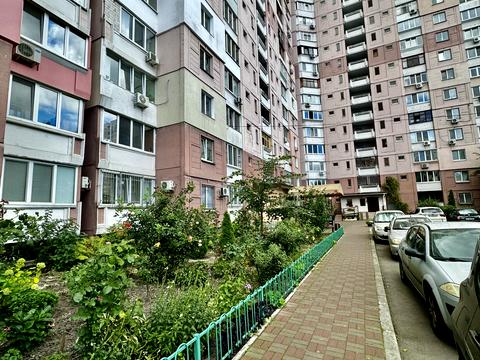 квартира по адресу Олены Пчилки ул., 4