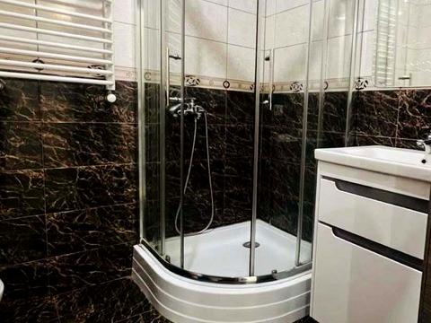 квартира за адресою хотинська, 12