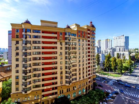 квартира за адресою В'ячеслава Чорновола вул., 27