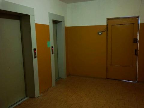 квартира по адресу Небесной Сотни просп. (Маршала Жукова), 10