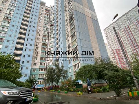 квартира за адресою Драгоманова вул., 1-Г
