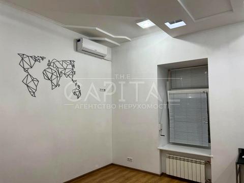 коммерческая по адресу Панаса Мирного ул., 1