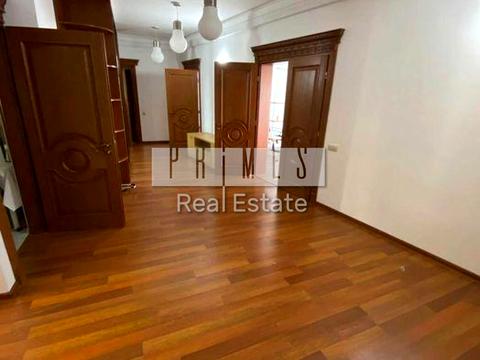 комерційна за адресою Крутий узвіз, 7