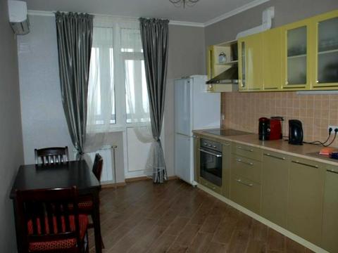 квартира по адресу Елизаветы Чавдар ул., 1