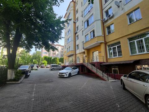 комерційна за адресою Незалежності просп., 92-З