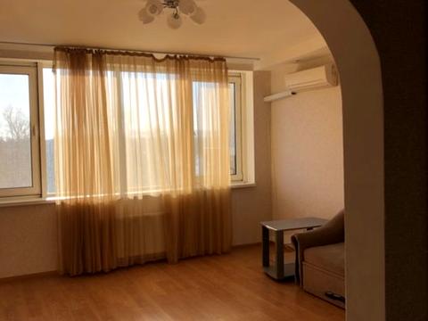 квартира за адресою Раїси Окіпної вул., 10