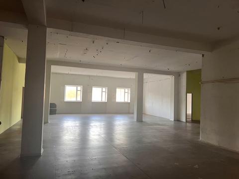 комерційна за адресою Соборна вул., 430а