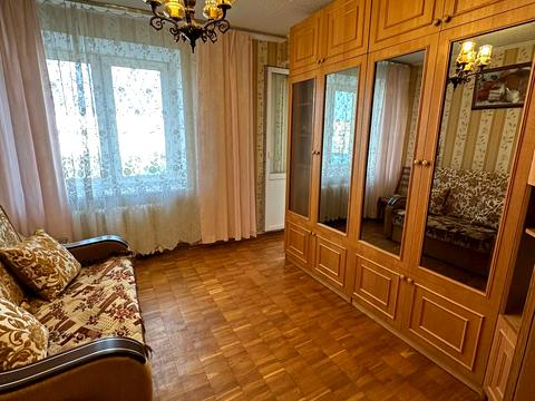 квартира за адресою Володимира Івасюка просп. (Героїв Сталінграду), 11